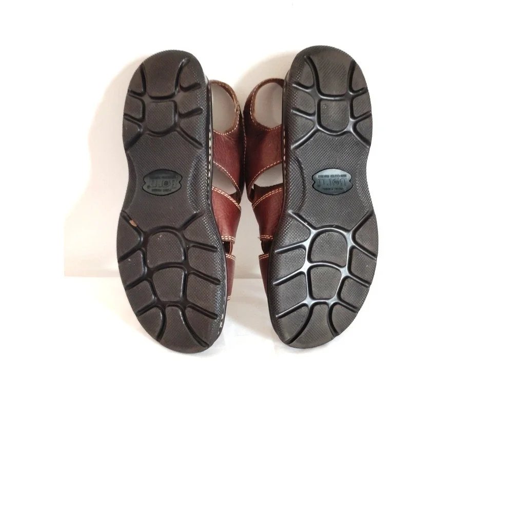 Born Brown Leather Fisherman Sandals Men 9 Comfort Footbed Beach Resort Preppy